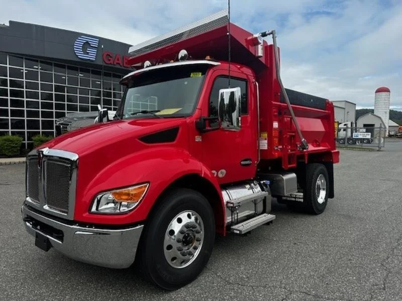 2025 Kenworth T380