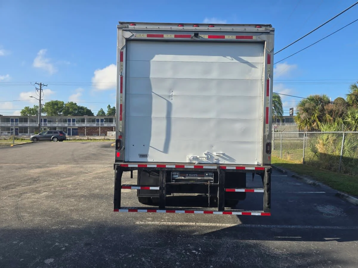 2020 International MV in Tampa, FL — photo 5