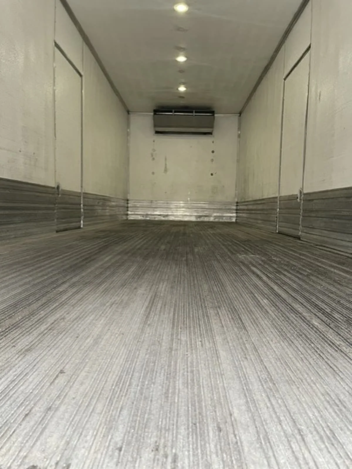 2020 Hino 338 in Farmingdale, NY — photo 9