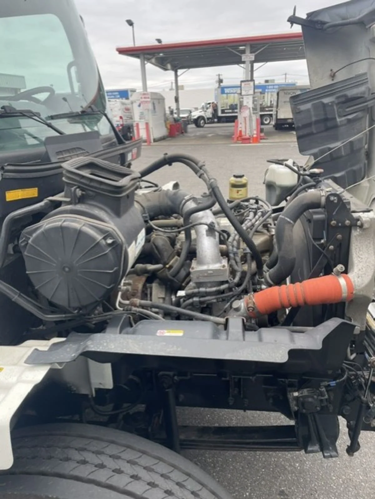 2020 Hino 338 in Farmingdale, NY — photo 15