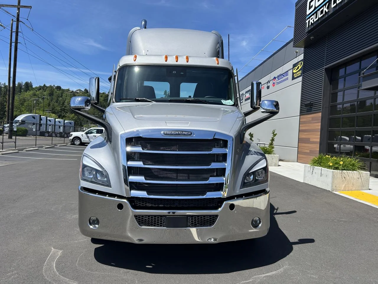 2027 Freightliner Cascadia in Pacific, WA — photo 2