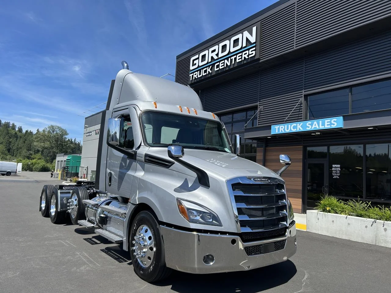 2027 Freightliner Cascadia