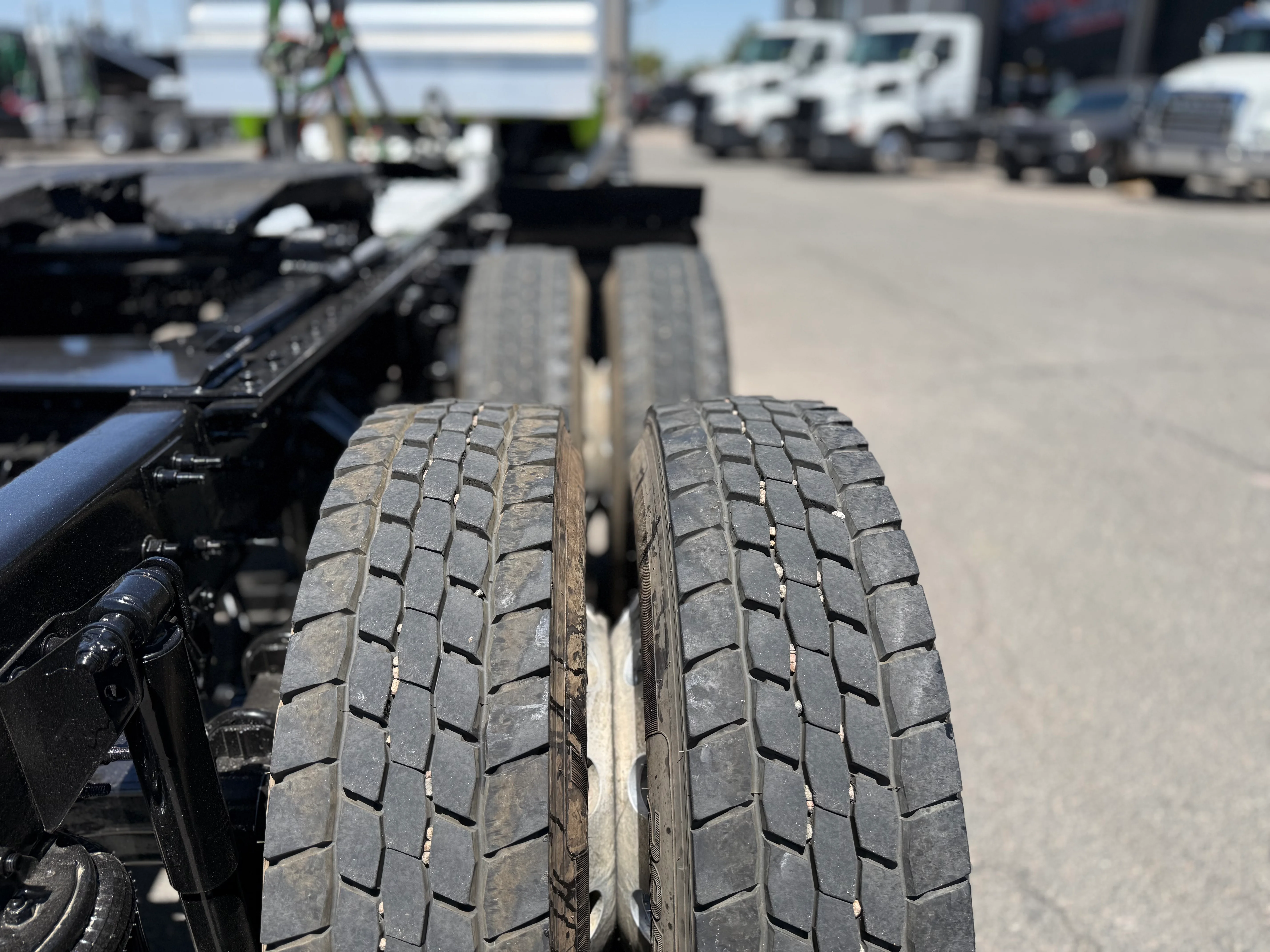 2025 Mack Anthem in CO — photo 22