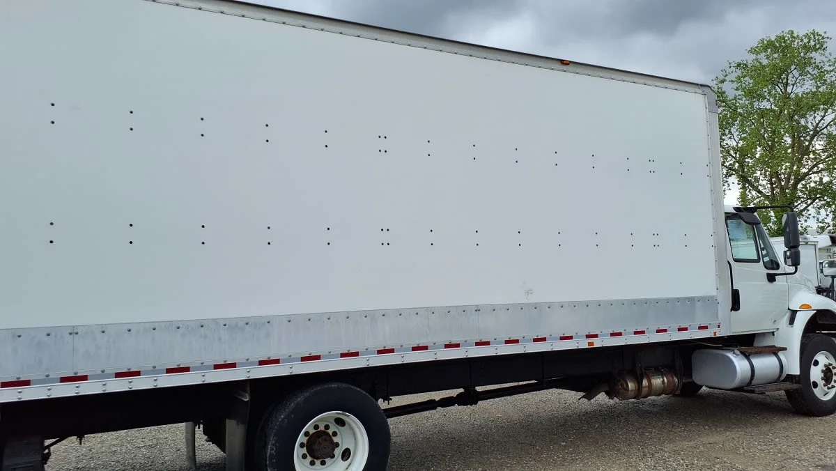 2019 International 4300 in West Chester, OH — photo 4