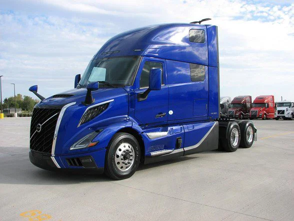 2026 Volvo VNL 860