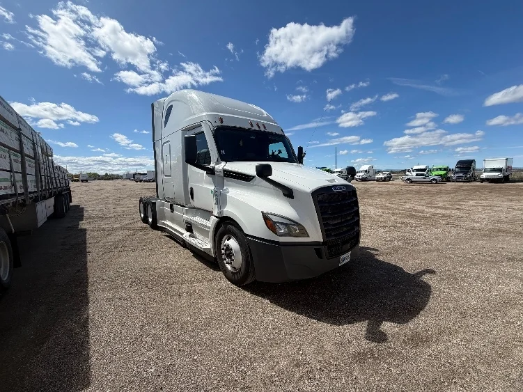 2021 Freightliner Cascadia