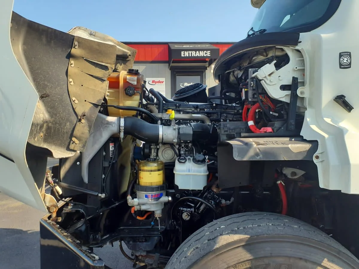 2018 Freightliner 114SD in Clarksville, IN — photo 9