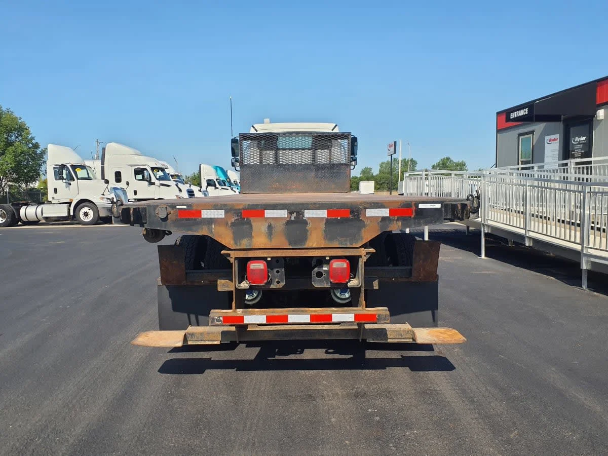 2018 Freightliner 114SD in Clarksville, IN — photo 5