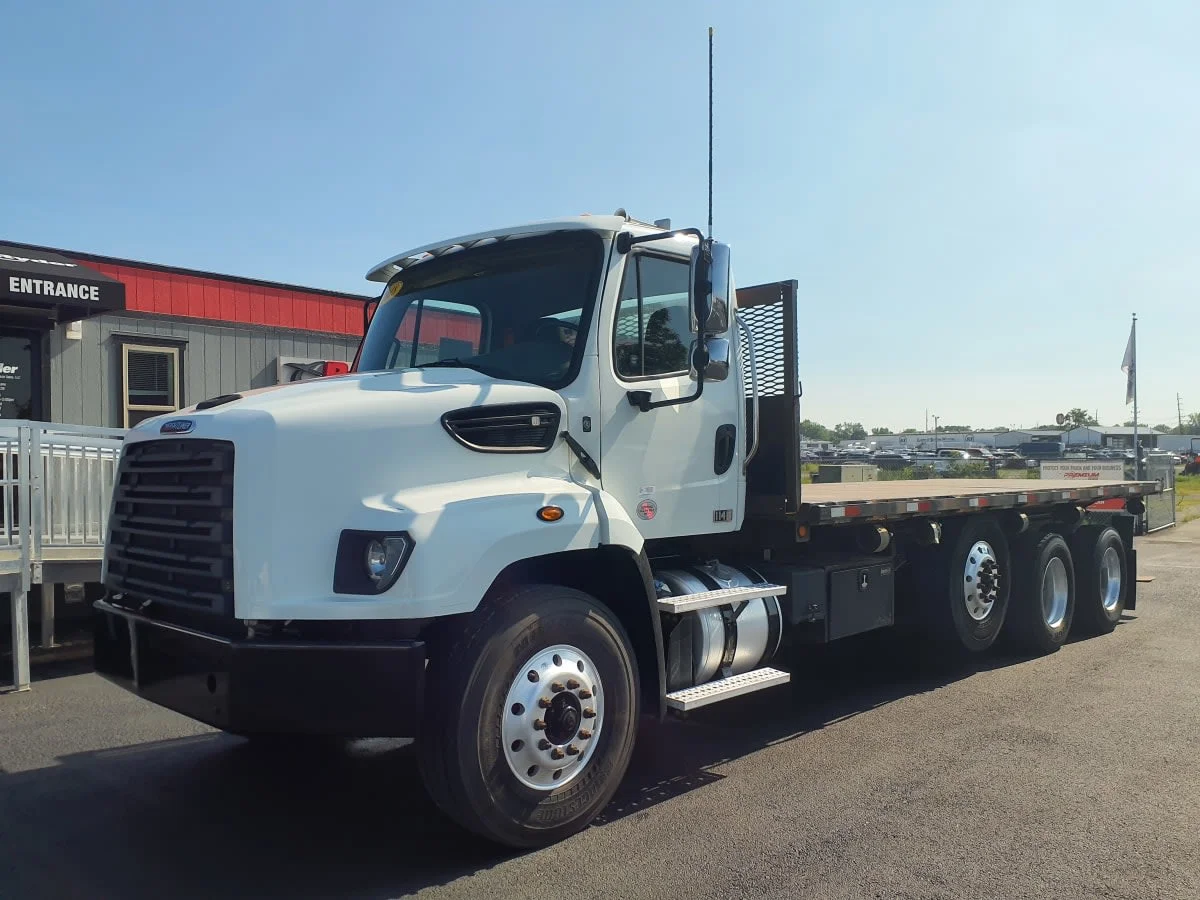 2018 Freightliner 114SD