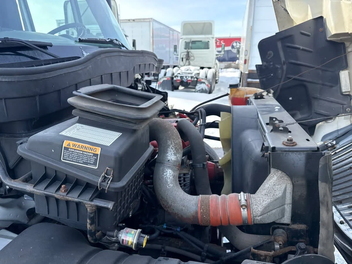 2017 International 4300 in Taylor, MI — photo 11