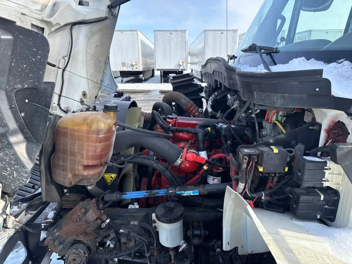 2017 International 4300 in Taylor, MI — photo 10