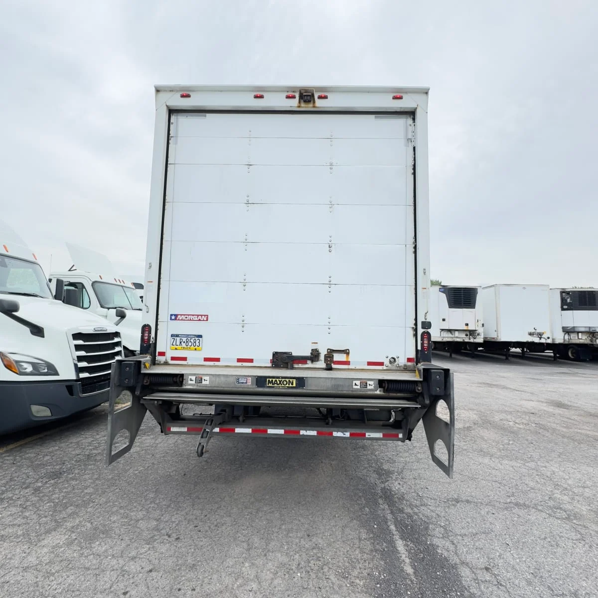 2019 International 4300 in Cleveland, OH — photo 5