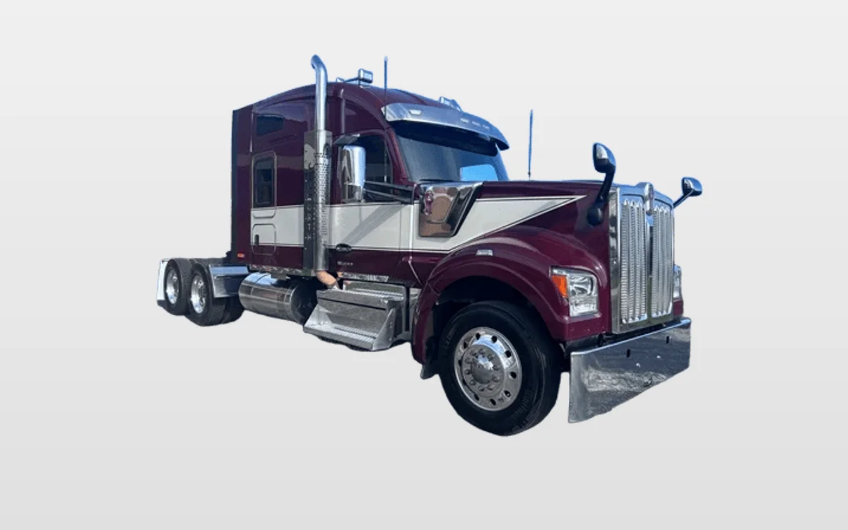 2023 Kenworth W990 - image 1