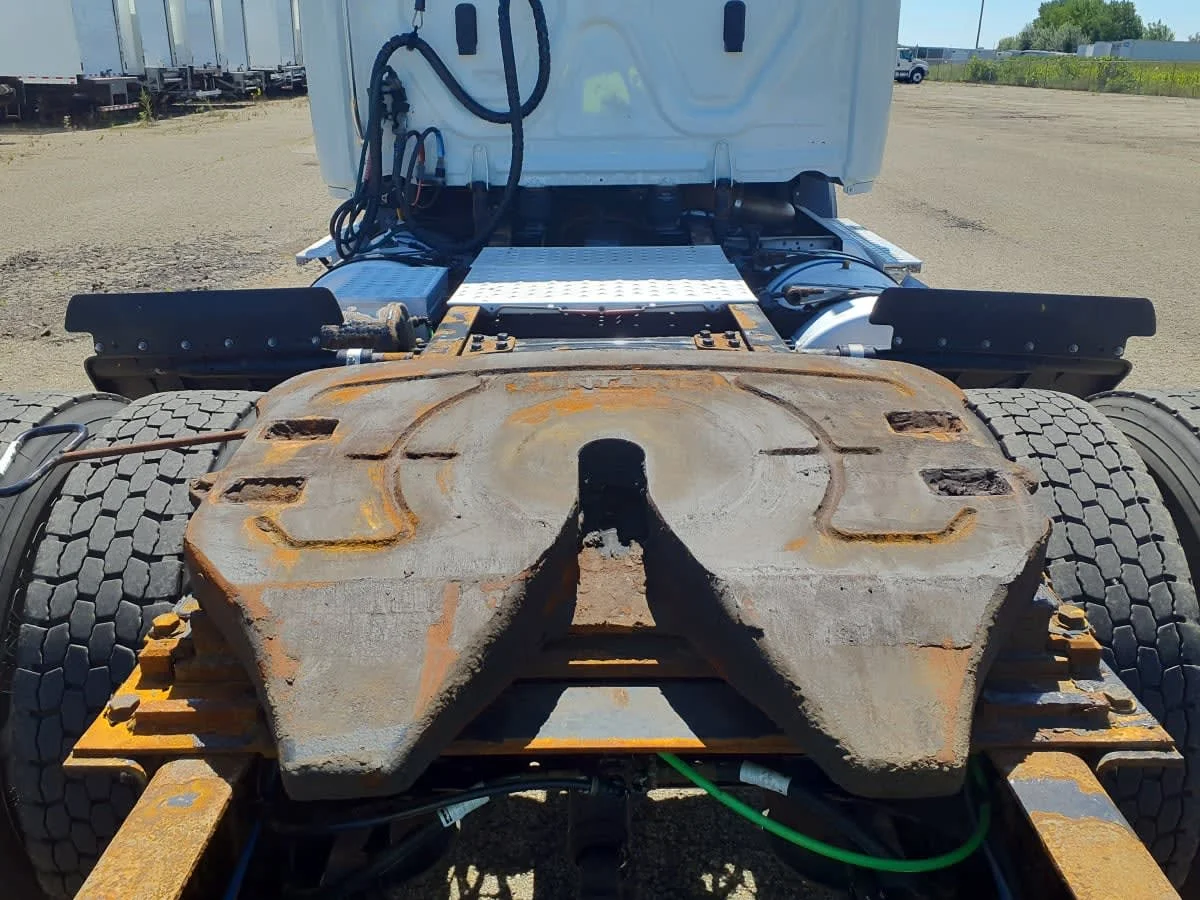 2019 Freightliner Cascadia in Wayland, MI — photo 13