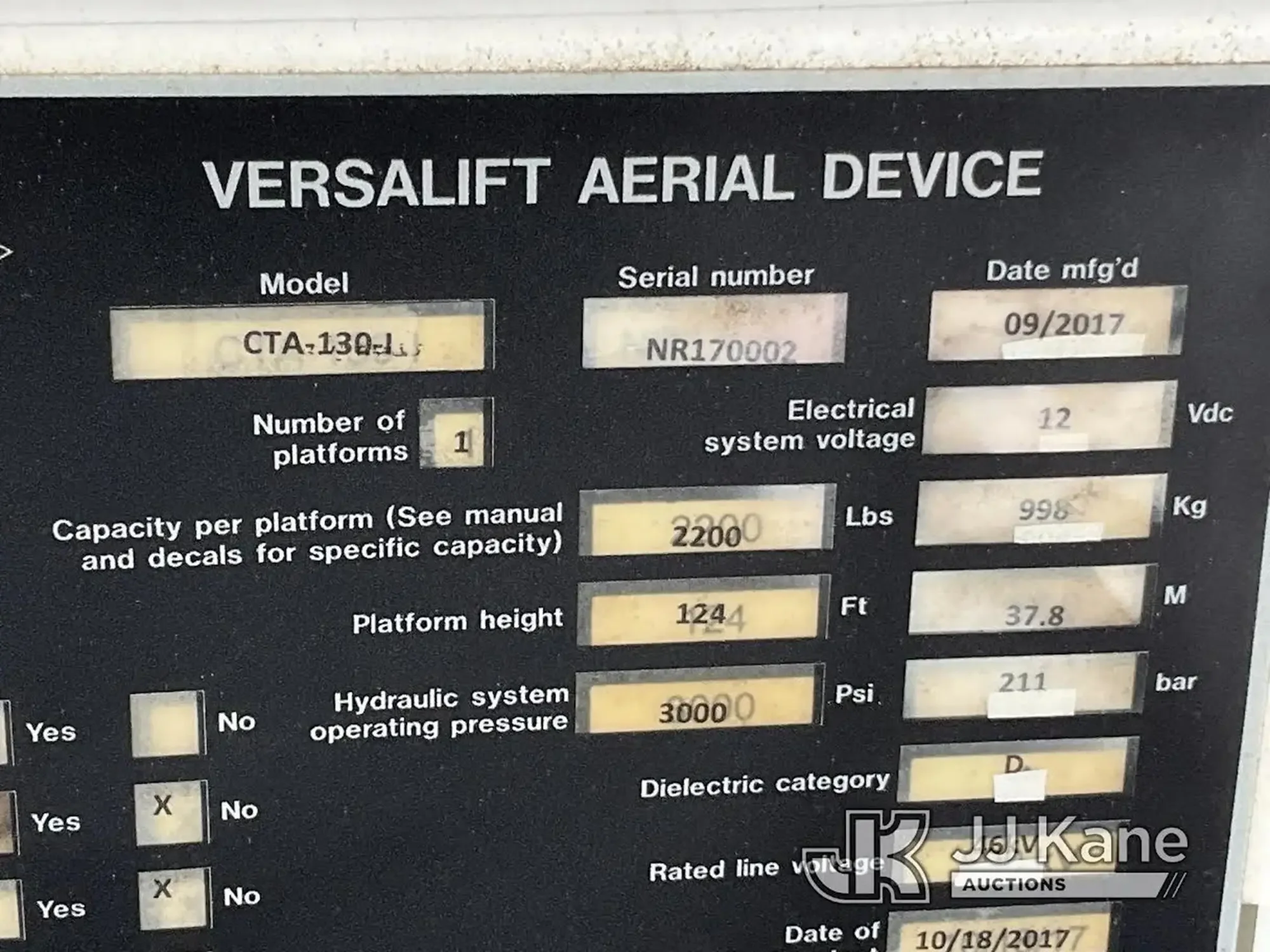 2018 Freightliner 114SD - image 9