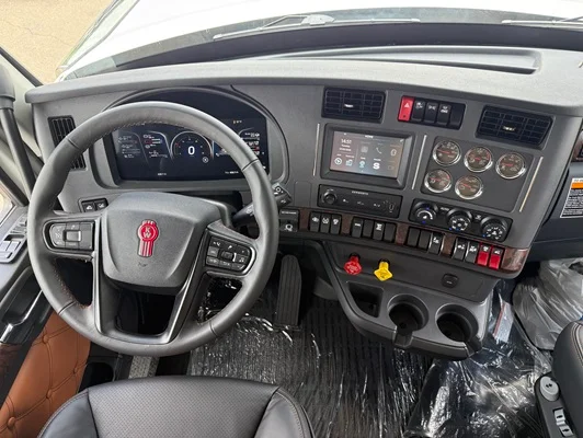 2027 Kenworth W990 in Chattanooga, TN — photo 3