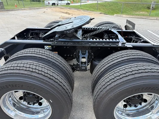 2027 Kenworth W990 in Chattanooga, TN — photo 4