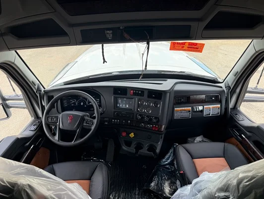 2027 Kenworth W990 in Chattanooga, TN — photo 14