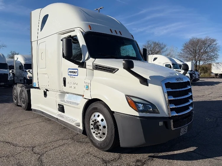2023 Freightliner Cascadia in La Porte, IN