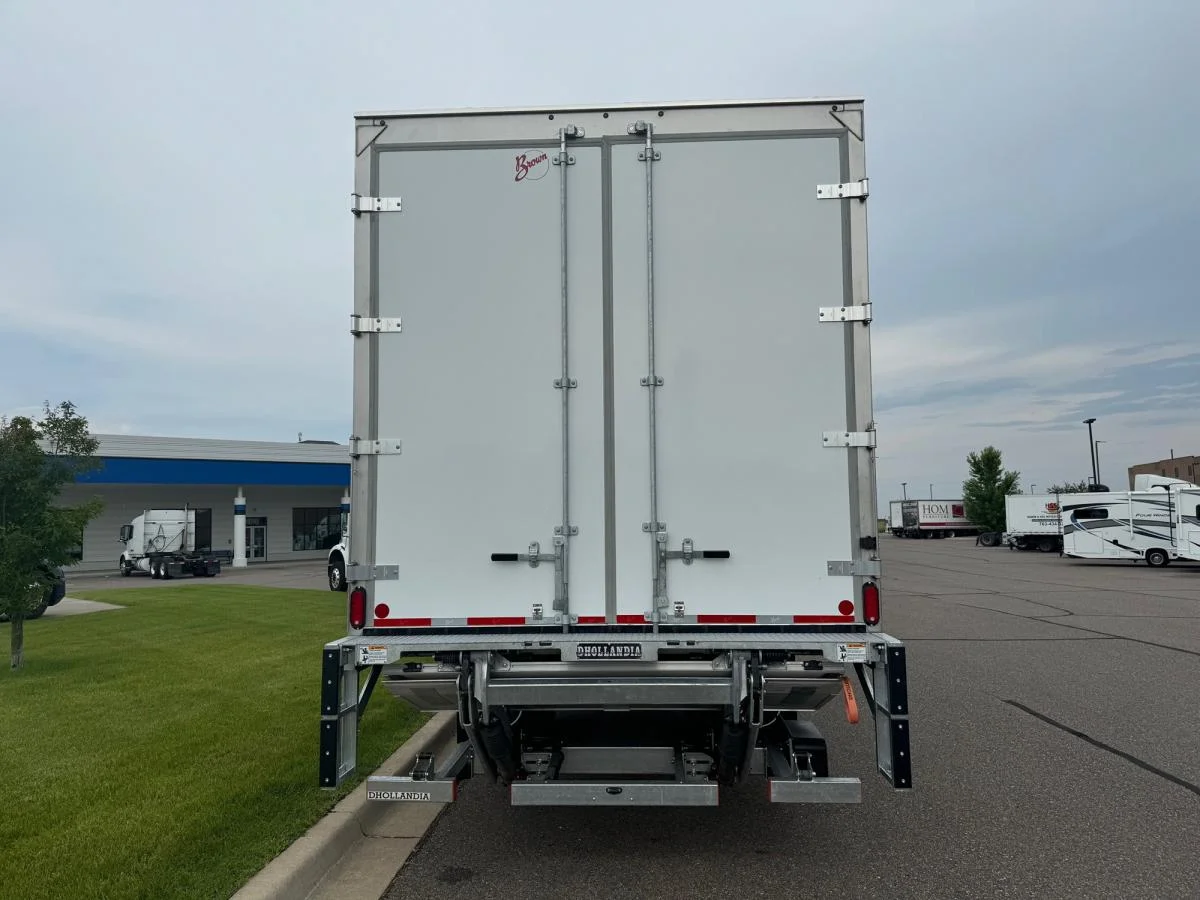 2025 Mack in Waterloo, IA — photo 10