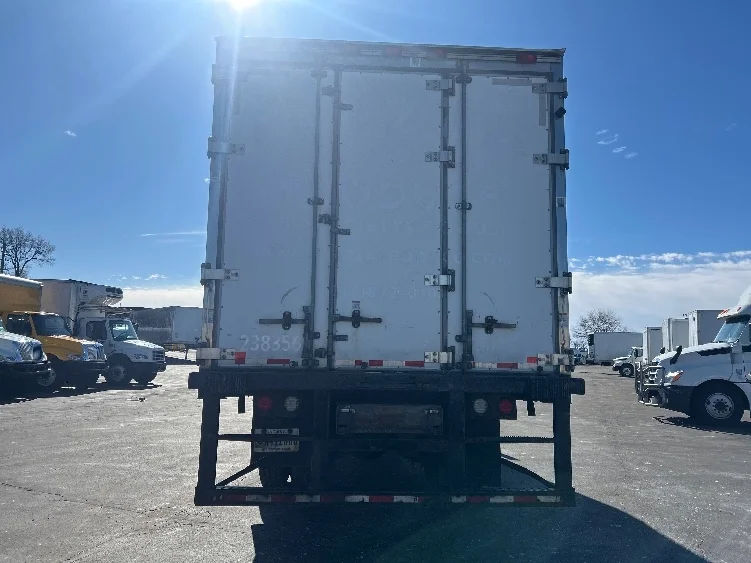 2019 Freightliner M2 106 - image 7