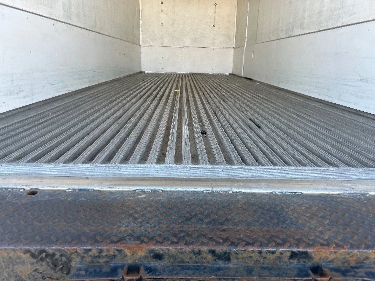 2019 Freightliner M2 106 - image 9