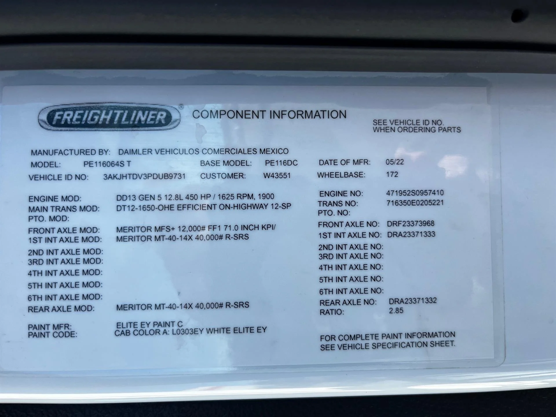 2023 Freightliner Cascadia in Inver Grove Heights, MN — photo 13