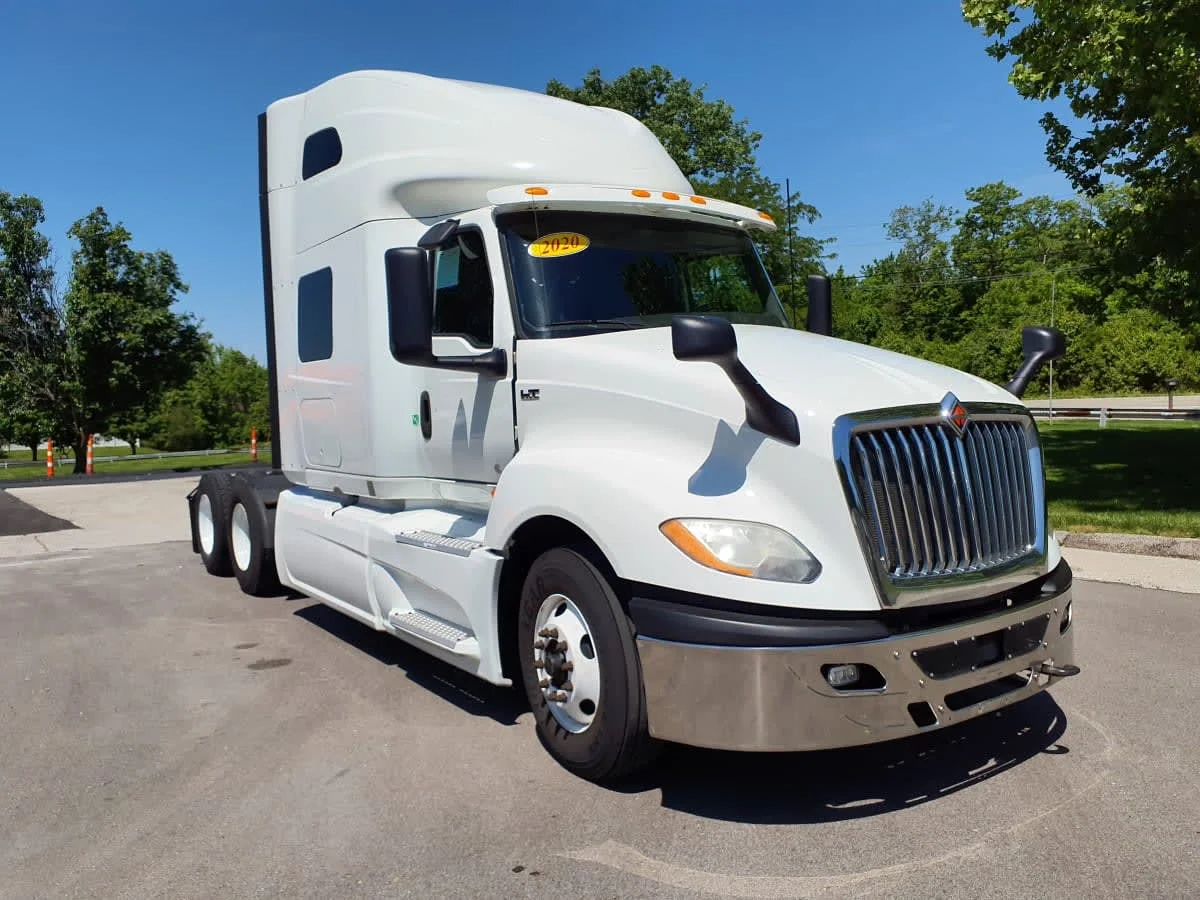 2020 International LT in O'fallon, MO — photo 3