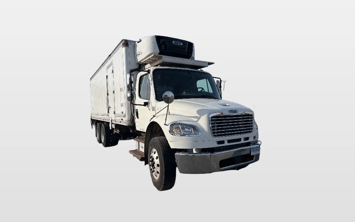 2019 Freightliner M2 106 - image 1