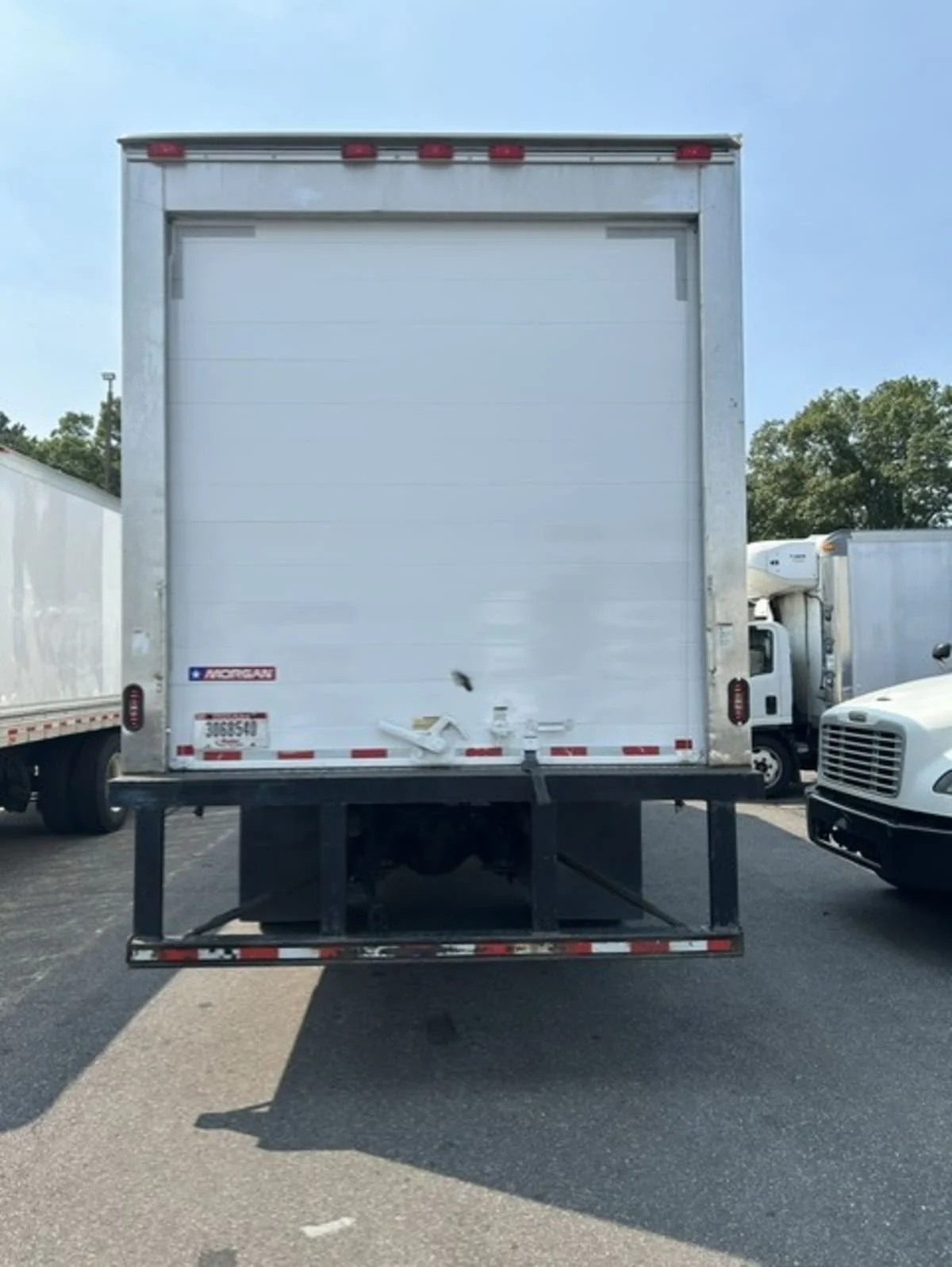 2020 Freightliner M2 106 in Farmingdale, NY — photo 5