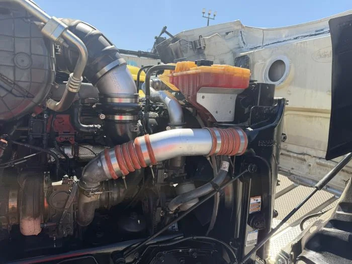 2021 Peterbilt 567 - image 23