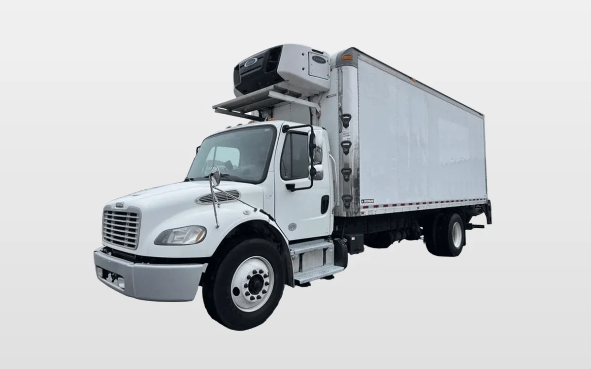 2016 Freightliner M2 106 - image 1