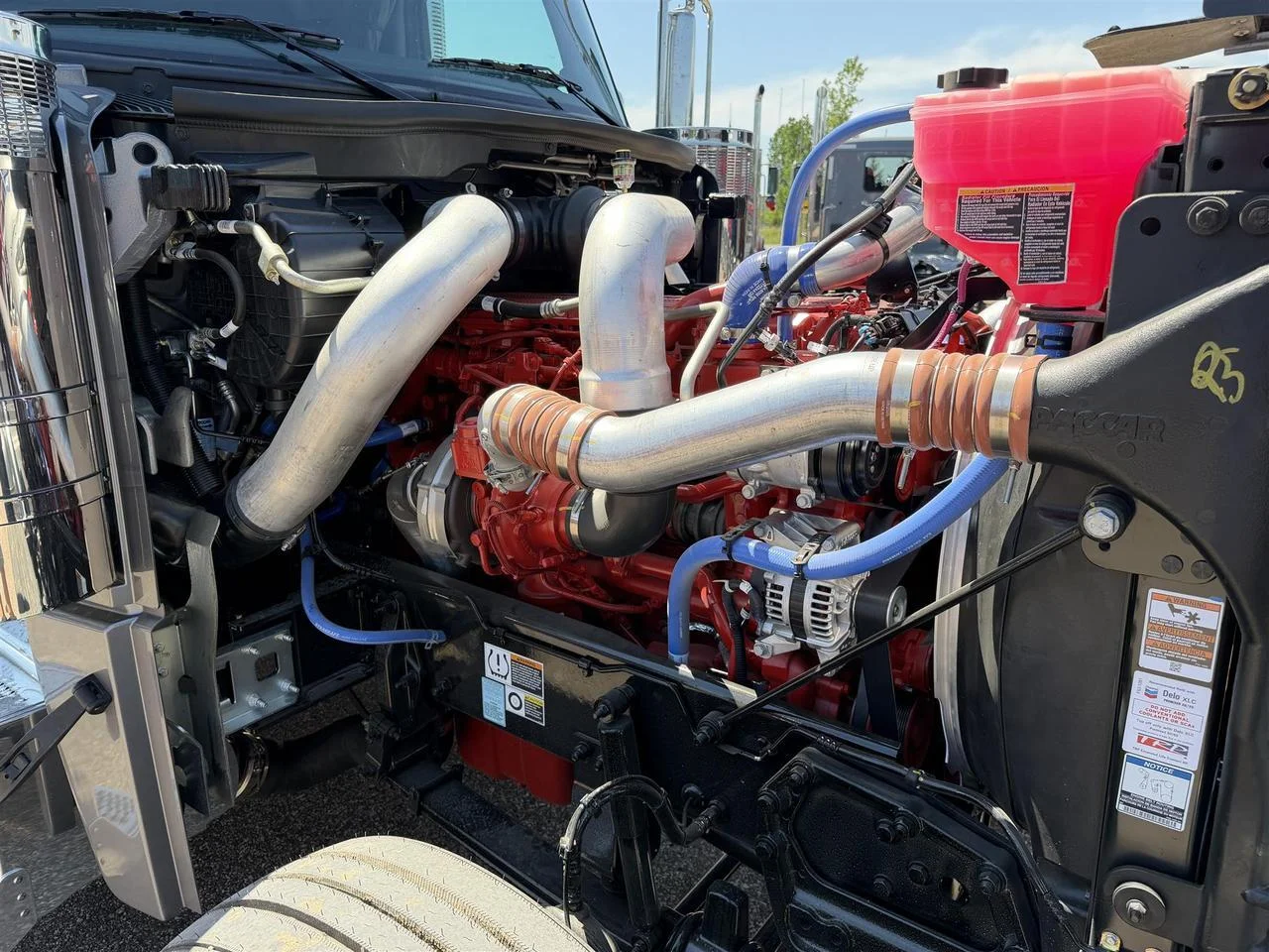 2027 Peterbilt 589 in Eau Claire, WI — photo 6