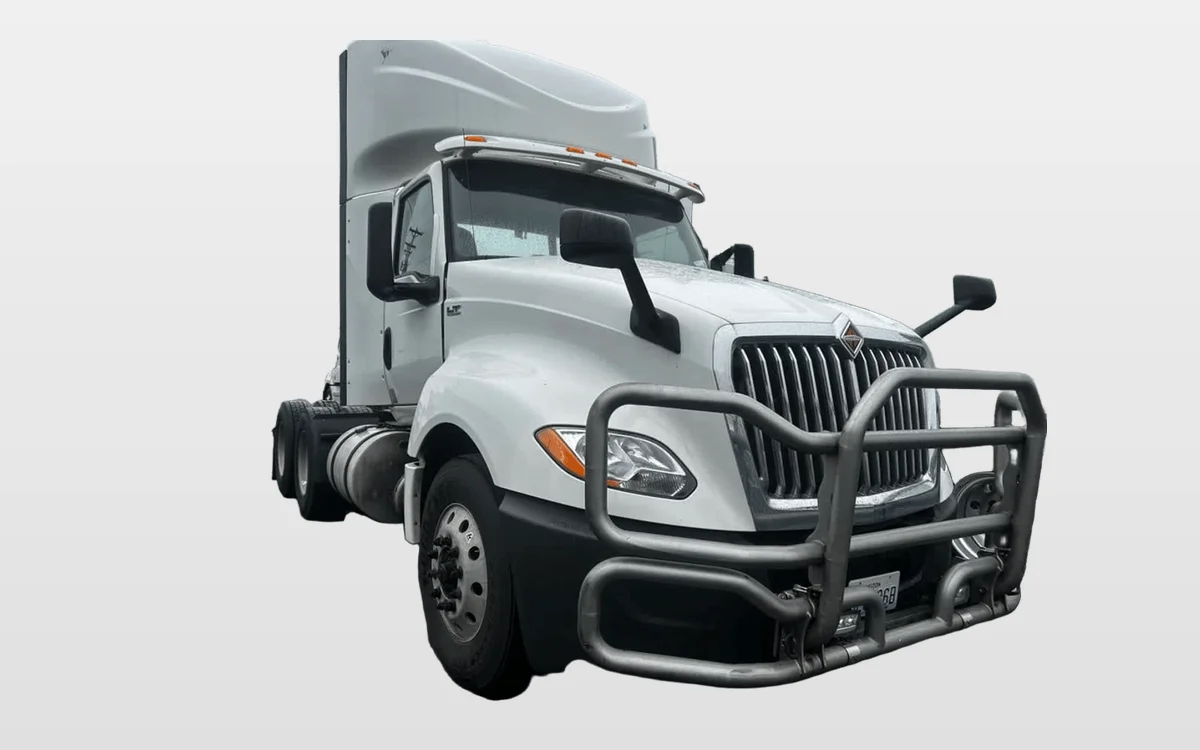 2020 International - image 1