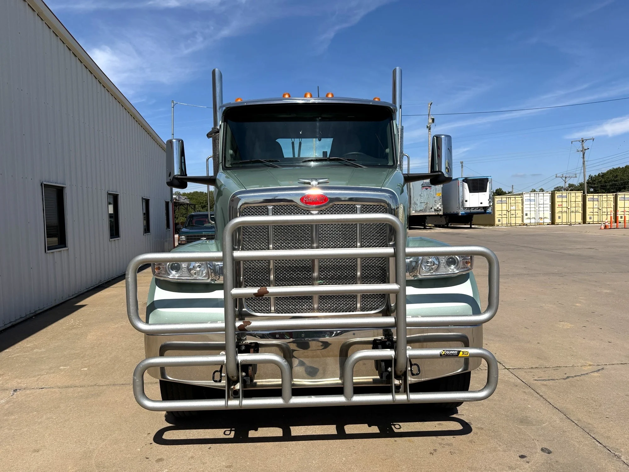 2023 Peterbilt 567 in Joplin, MO — photo 2
