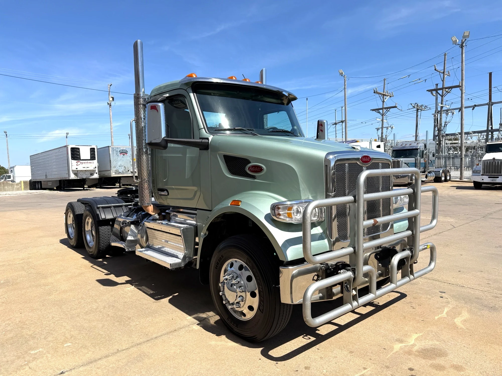 2023 Peterbilt 567 in Joplin, MO — photo 3
