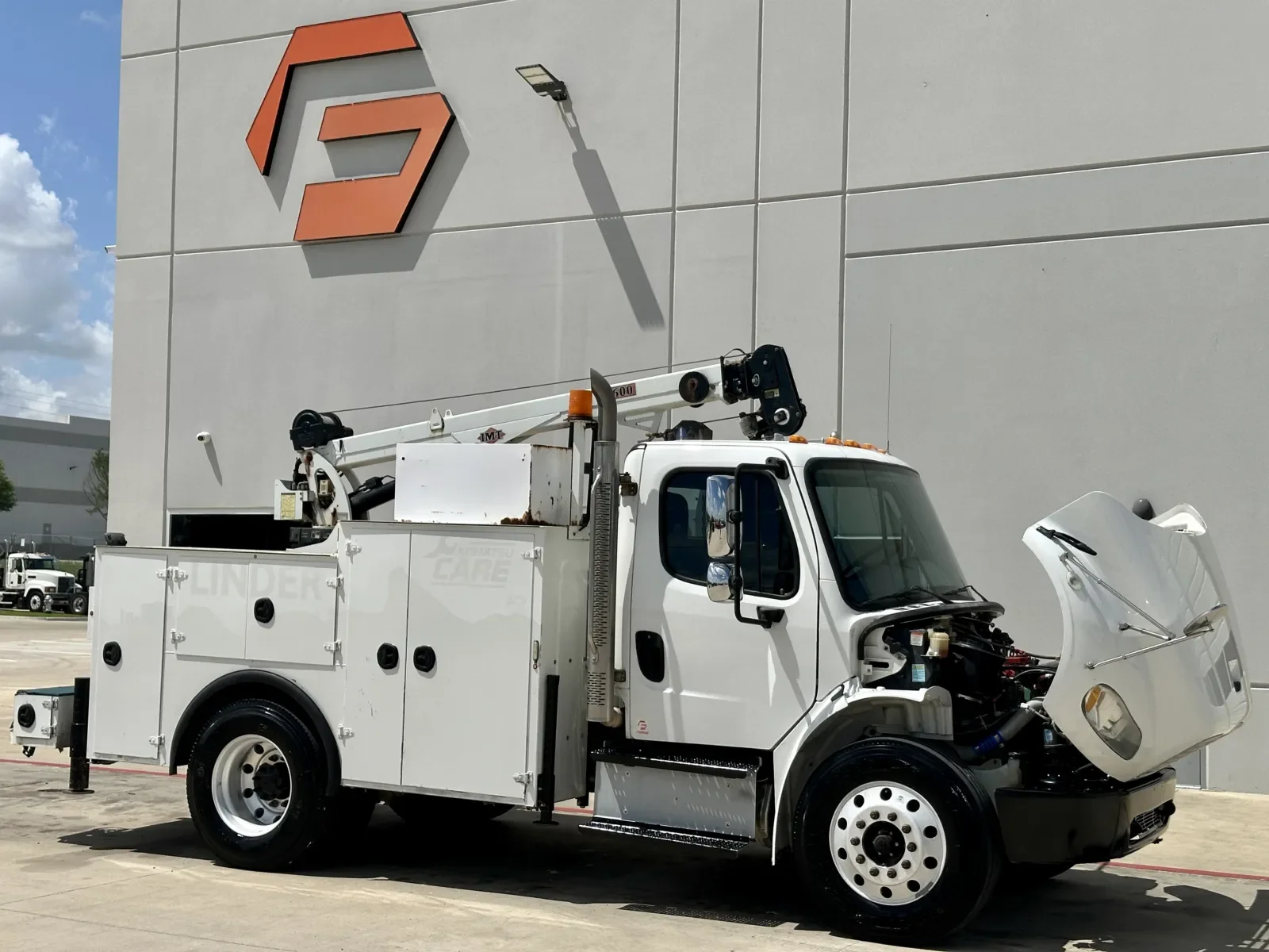 2018 Freightliner M2 106 in Hutchins, TX — photo 9
