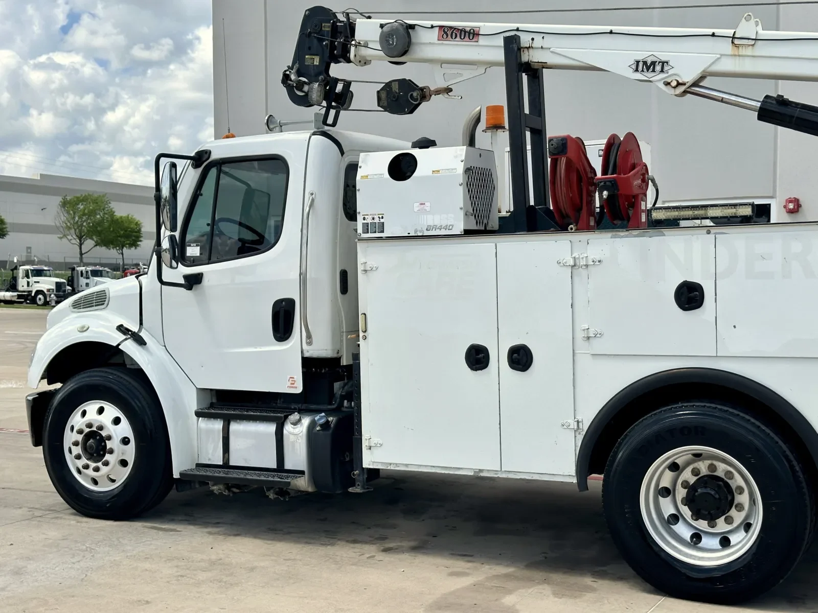 2018 Freightliner M2 106 in Hutchins, TX — photo 8