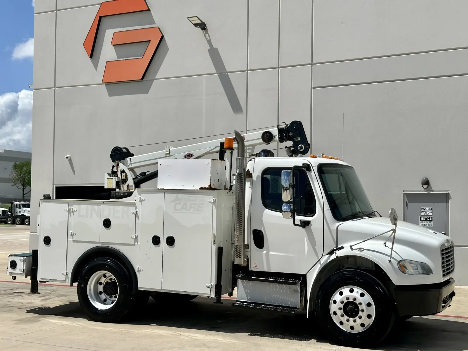 2018 Freightliner M2 106 in Hutchins, TX