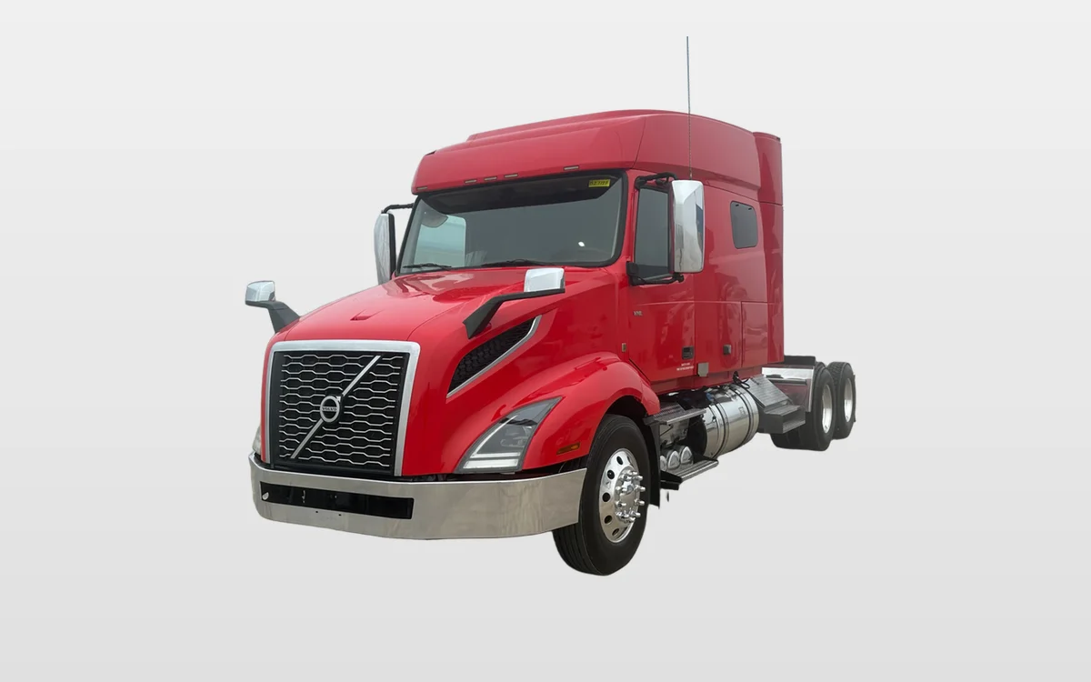 2022 Volvo - image 1