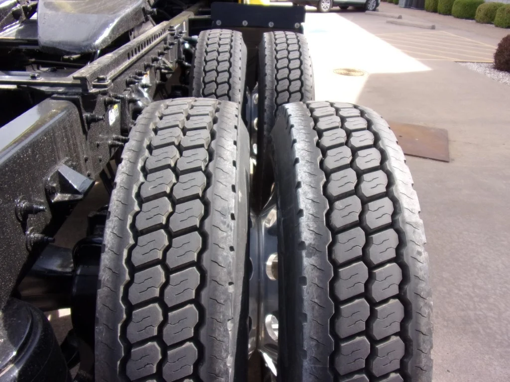 2021 Peterbilt 579 - image 5