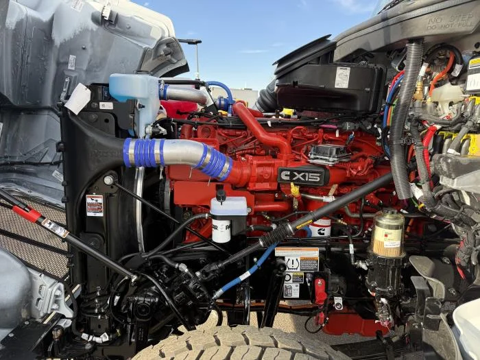 2027 Peterbilt 567 - image 7