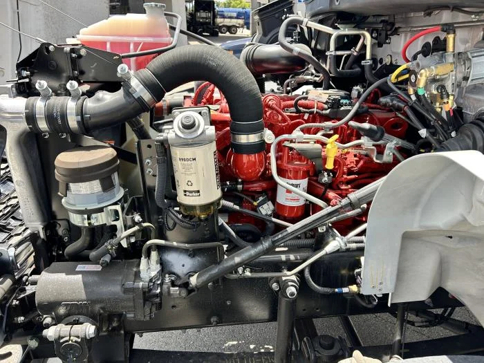 2026 Hino L6 — photo 22