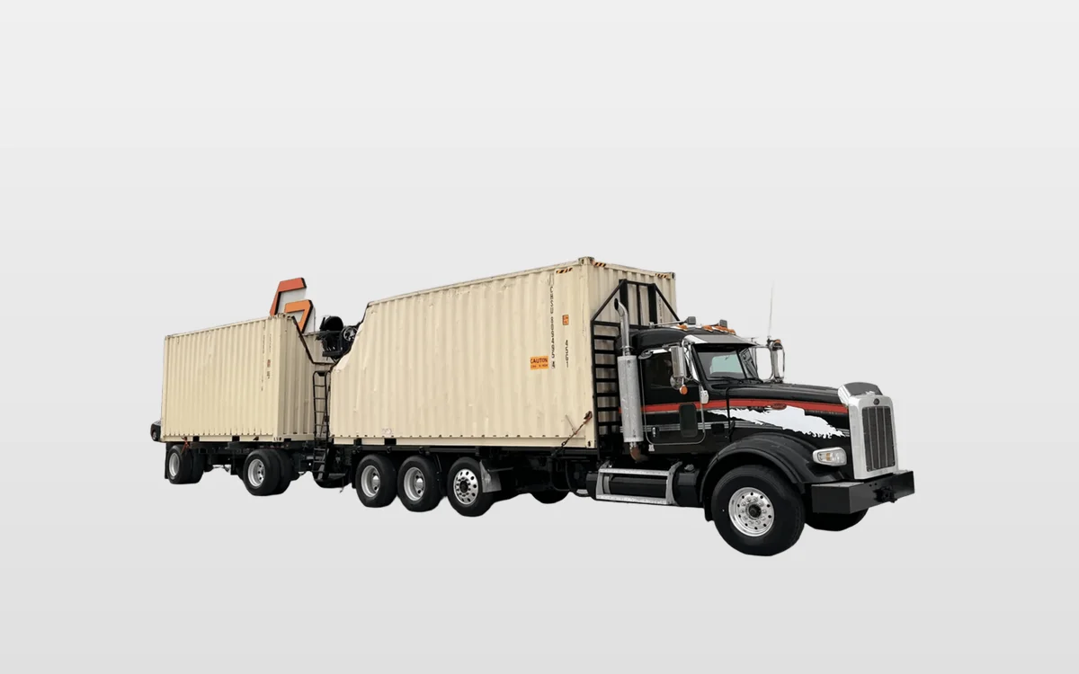 2013 Peterbilt 389 - image 1