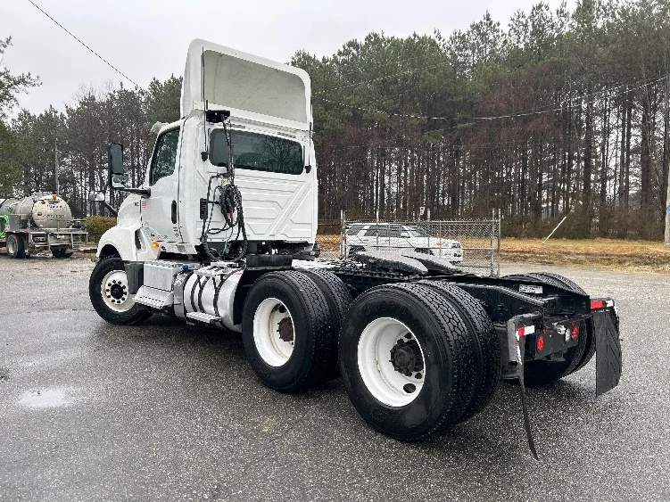 2019 International LT in Prince George, VA — photo 5