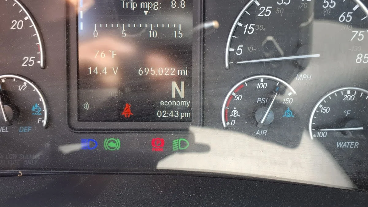 2021 Freightliner Cascadia in Salisbury, MA — photo 10