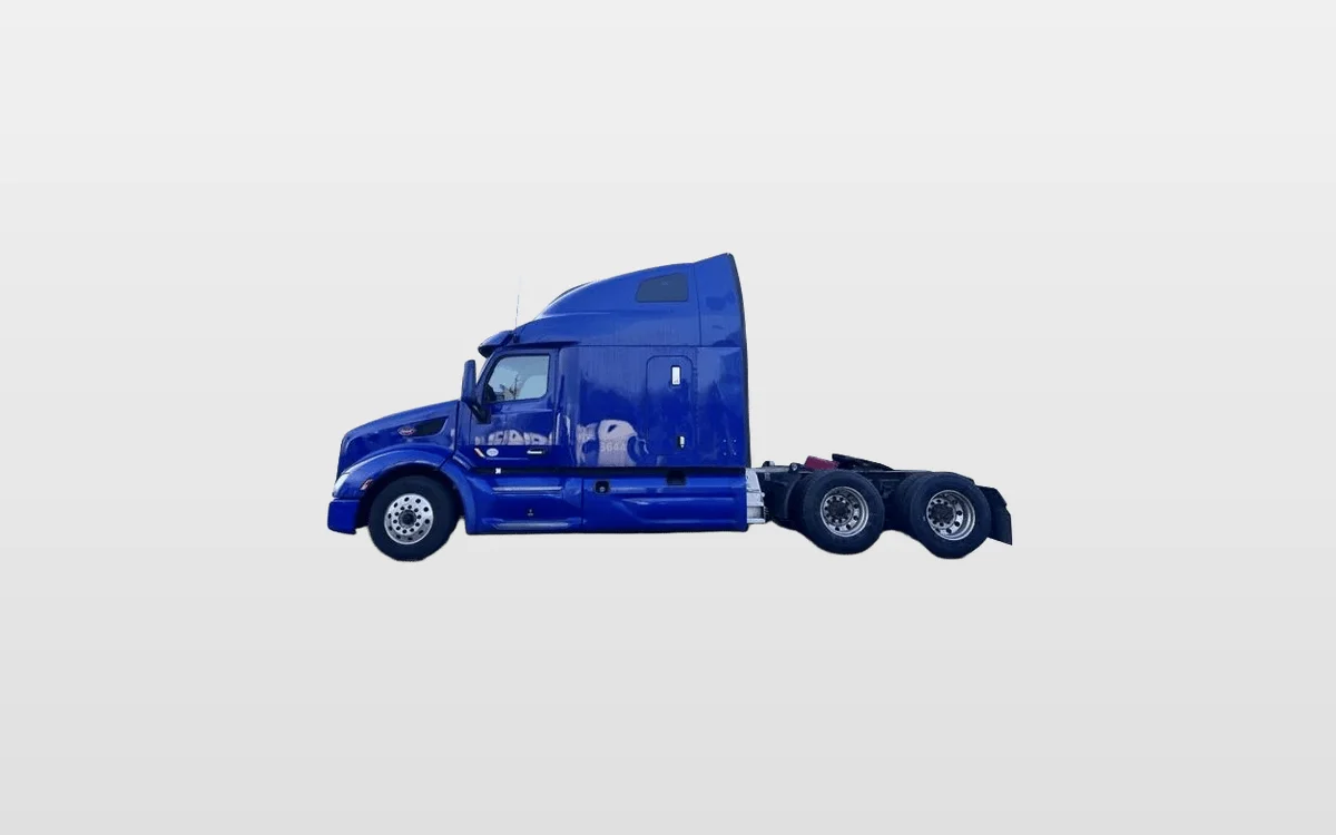 2022 Peterbilt 579 - image 1
