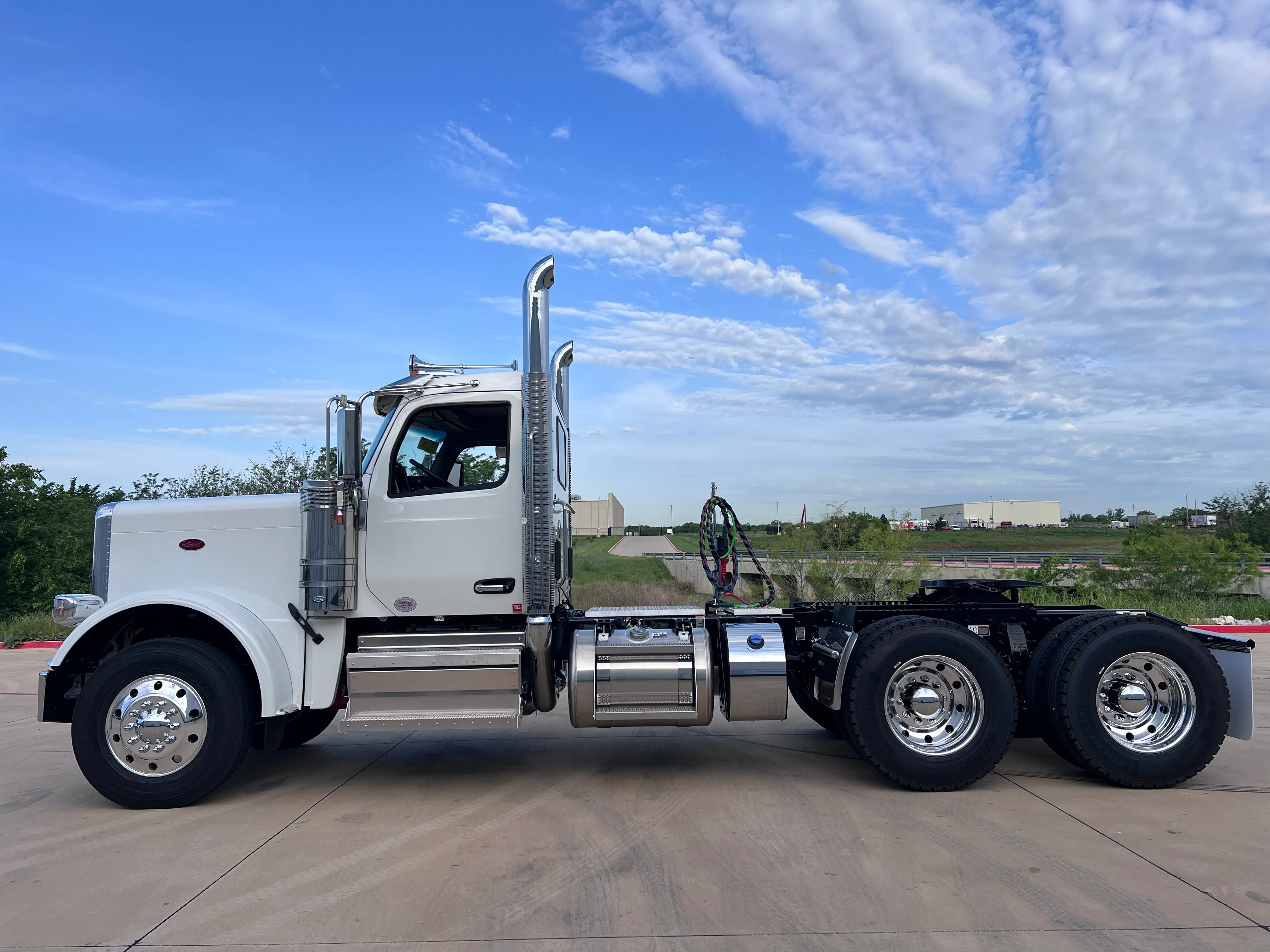 2026 Peterbilt 589 in Dunn, NC — photo 2