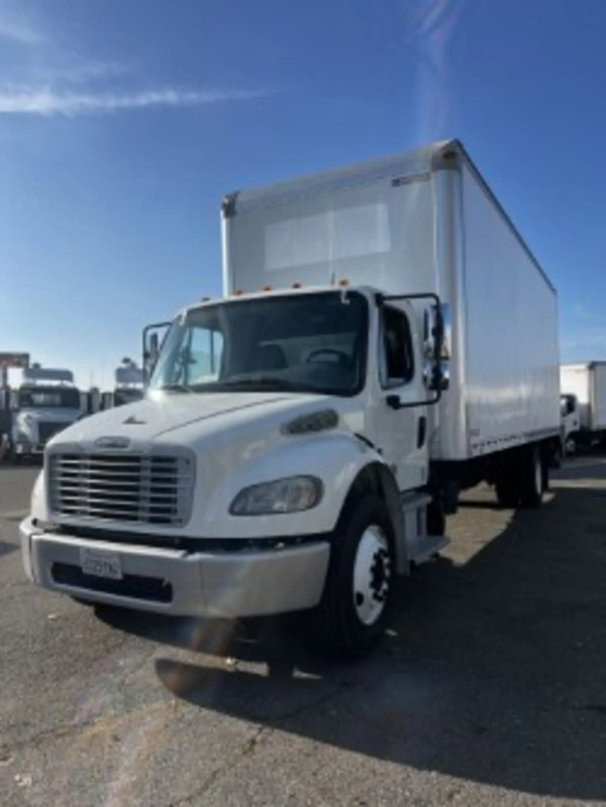 2019 Freightliner M2 106 in West Sacramento, CA — photo 3