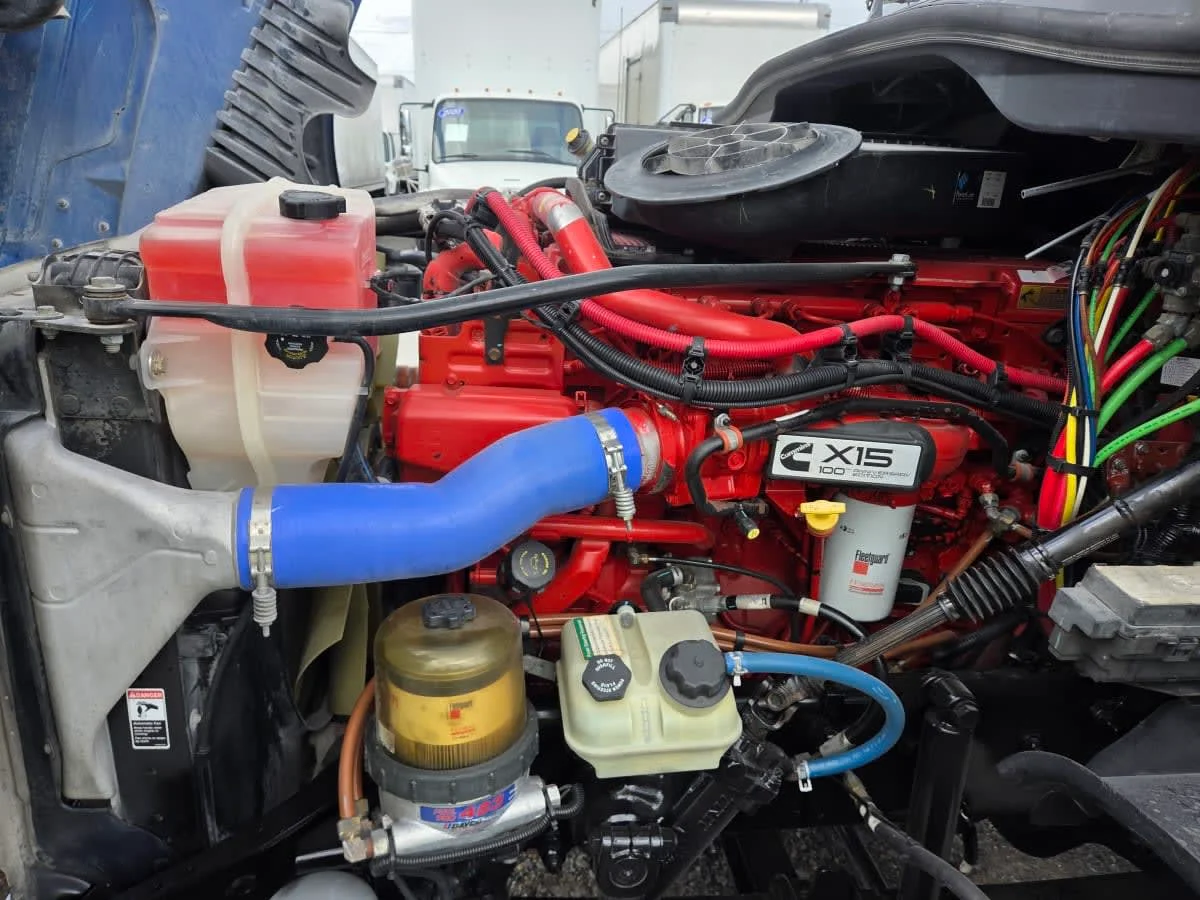 2020 Freightliner Cascadia in St. Rose, LA — photo 8